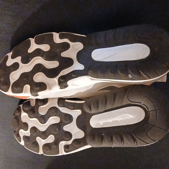 Nike air max270 react - Picture 3 of 16
